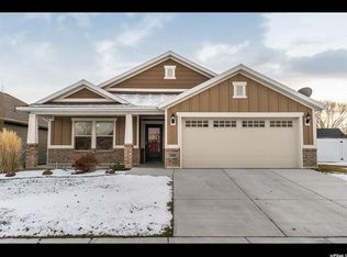 2559 W 1725 N, Clinton, UT 84015