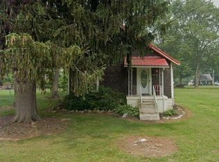 5004 Grove Ave, Barberton, OH 44203