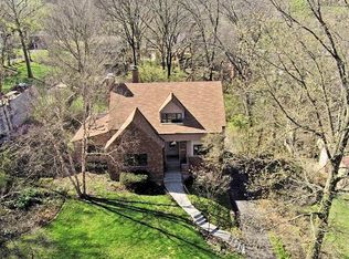 822 Dunore Rd, Cincinnati, OH 45220