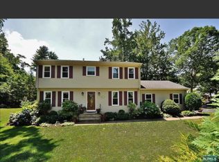 66 Spring Valley Rd, Park Ridge, NJ 07656