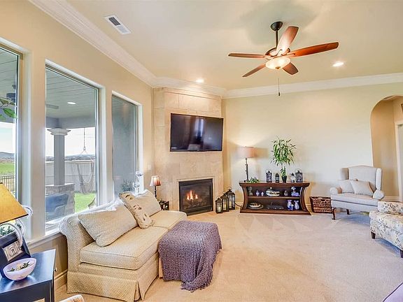 5th image of 2919 Tuscanna Dr