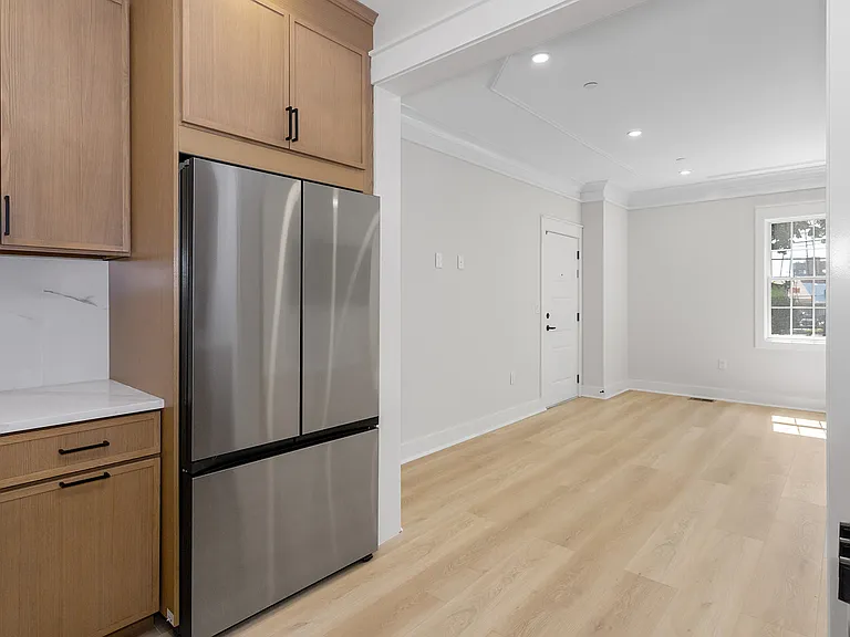 5 Milton Ave #B — Photo 17