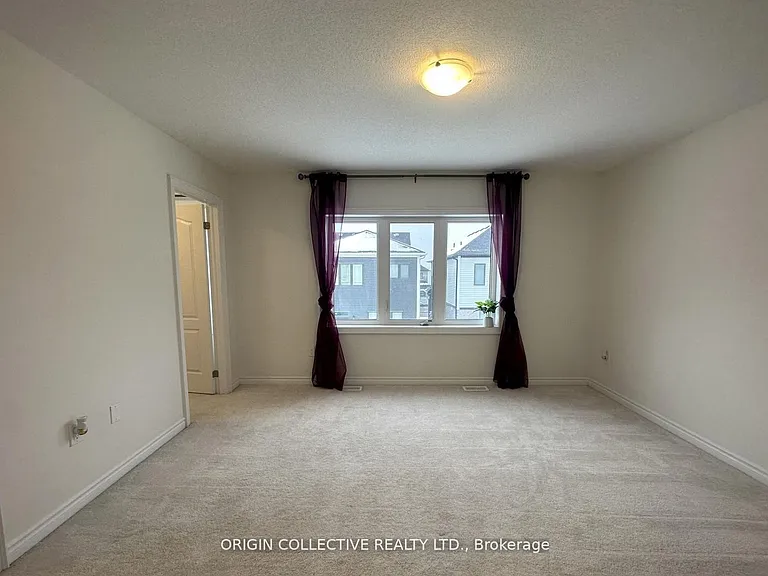 4 Amos Ave E — Photo 23
