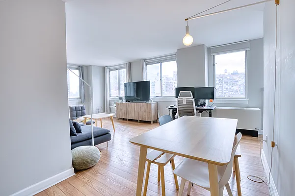 Rented by Compass | media 1