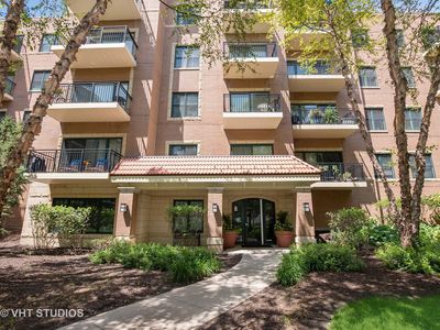 5100 W 96th St APT 240, Oak Lawn, IL, 60453