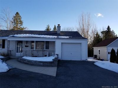 345 Griswold Rd, Wethersfield, CT, 06109