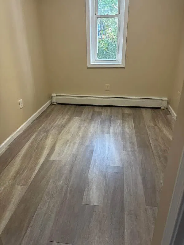 2 bed, 2466 sqft, $1,750 — Photo 1