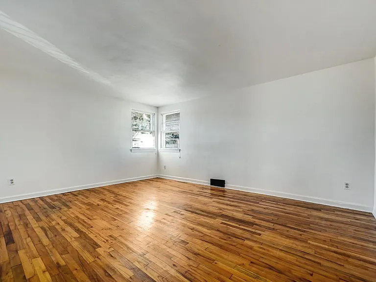 819 Fairview Ave — Photo 16