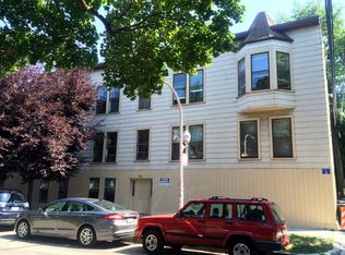 1311 W Henderson St #5, Chicago, IL 60657