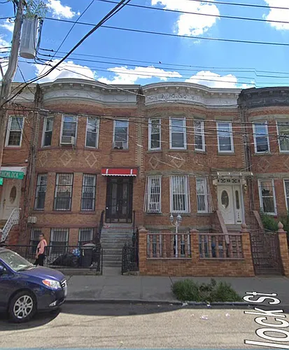 151 Hemlock St #2 Photo 1