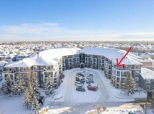 Oxford Bay, Edmonton, AB T6V 0B4