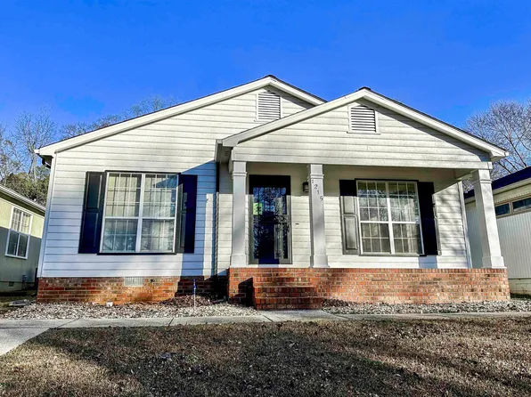 1215 Highland Ave, Anniston, AL 36207
