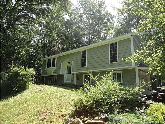 2nd image of 71 Sillimanville Rd