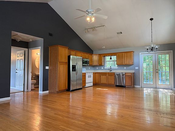 3rd image of 13301 Kanis Rd
