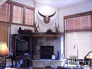 2nd image of 1490 Flattop Cir