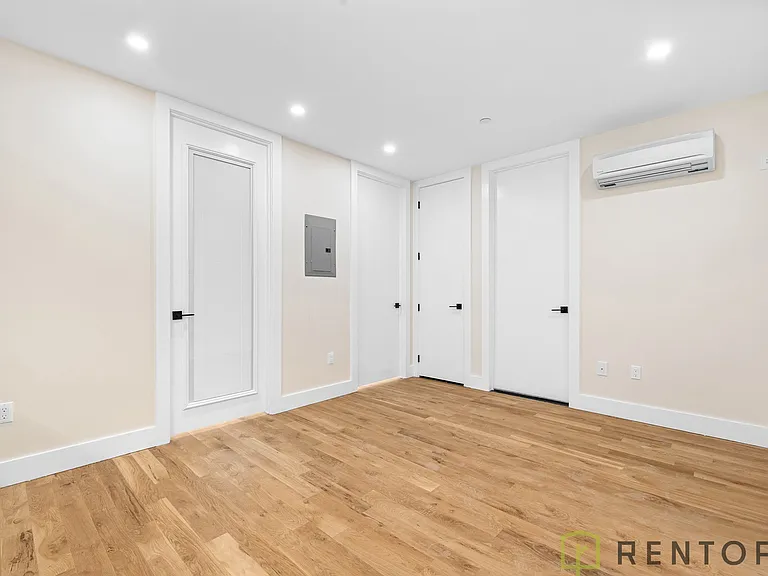 28 Richardson St #2A — Photo 6
