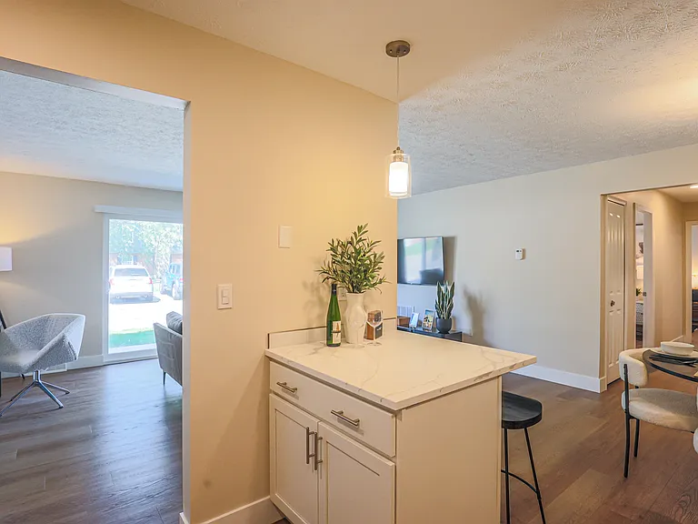 Jamestown Village Apartments — Photo 1