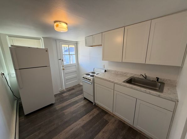 305-307 Silver Ln #1