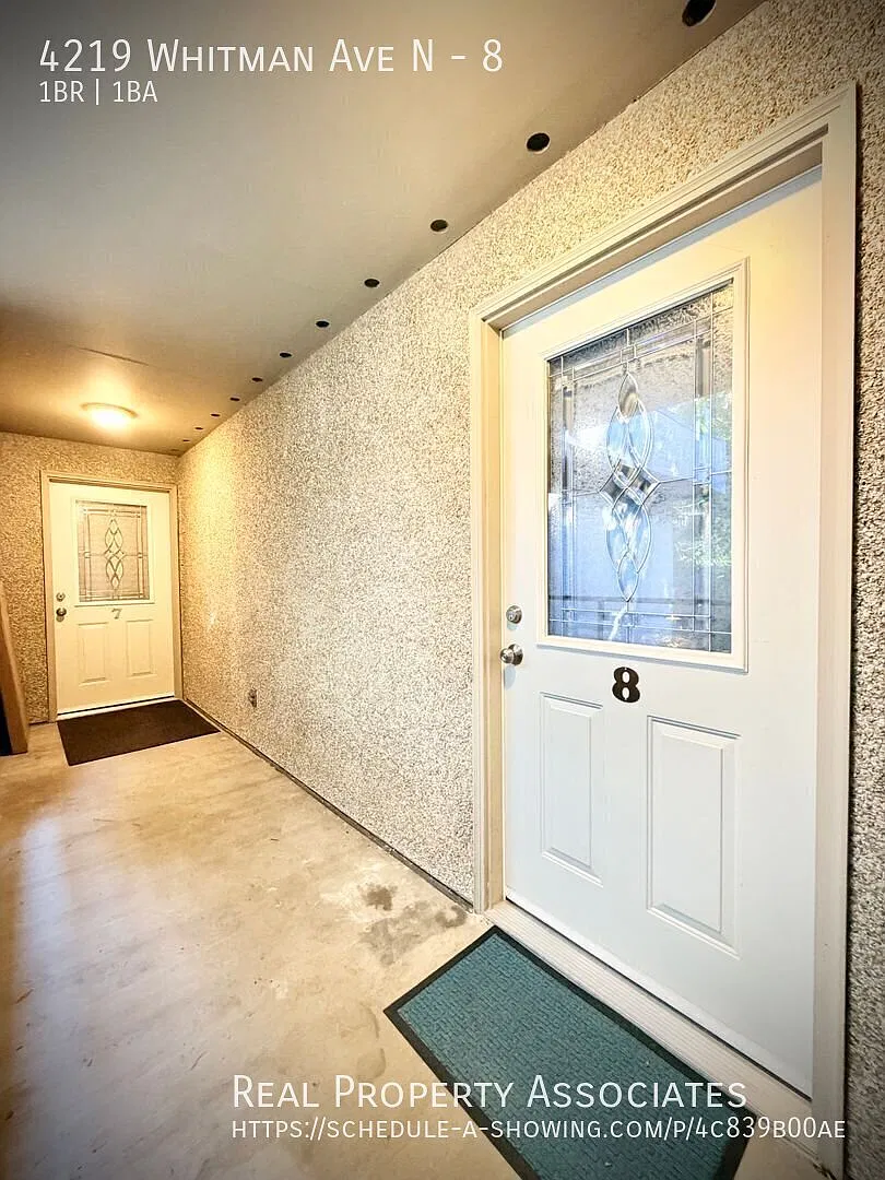 Updated Fremont 1-Bedroom Condo HUGE Balcony, Private Storage + Parking for Up to 2 Cars! — Photo 2