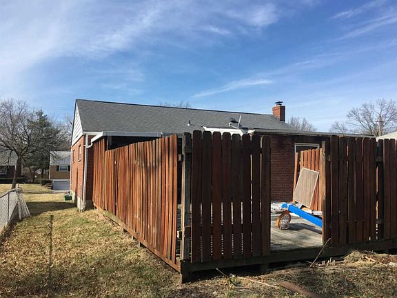 3rd image of 6672 Kirkland Dr