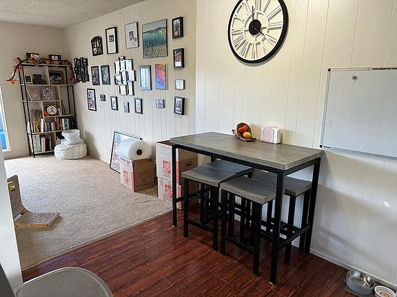 4th image of 9 Circle Dr APT A