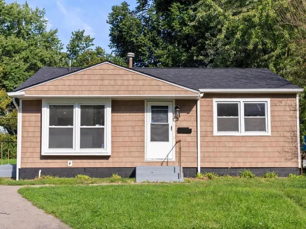 1576 Koebel Rd, Columbus, OH 43207