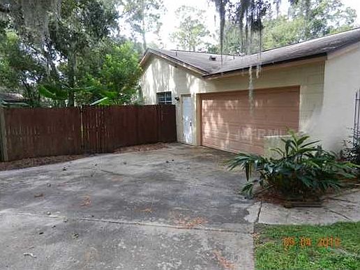 2nd image of 1101 E 1st St