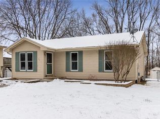 4133 Enden Ln, Des Moines, IA 50317