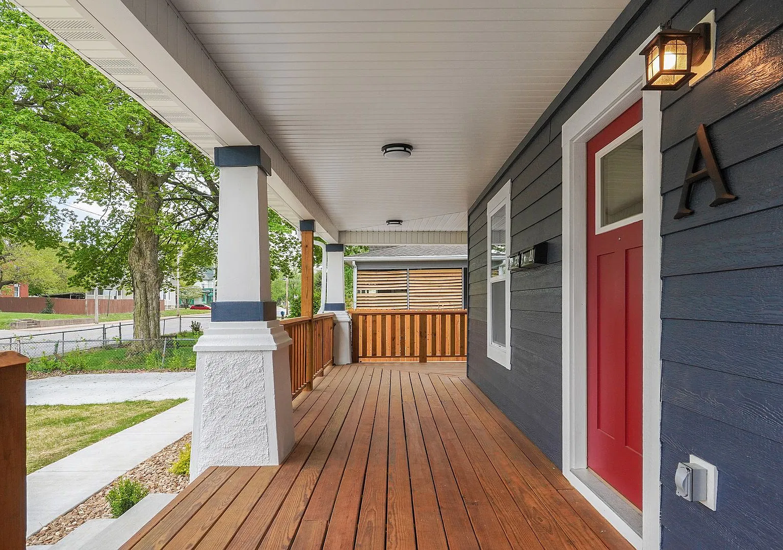 Grant 631 — Photo 2