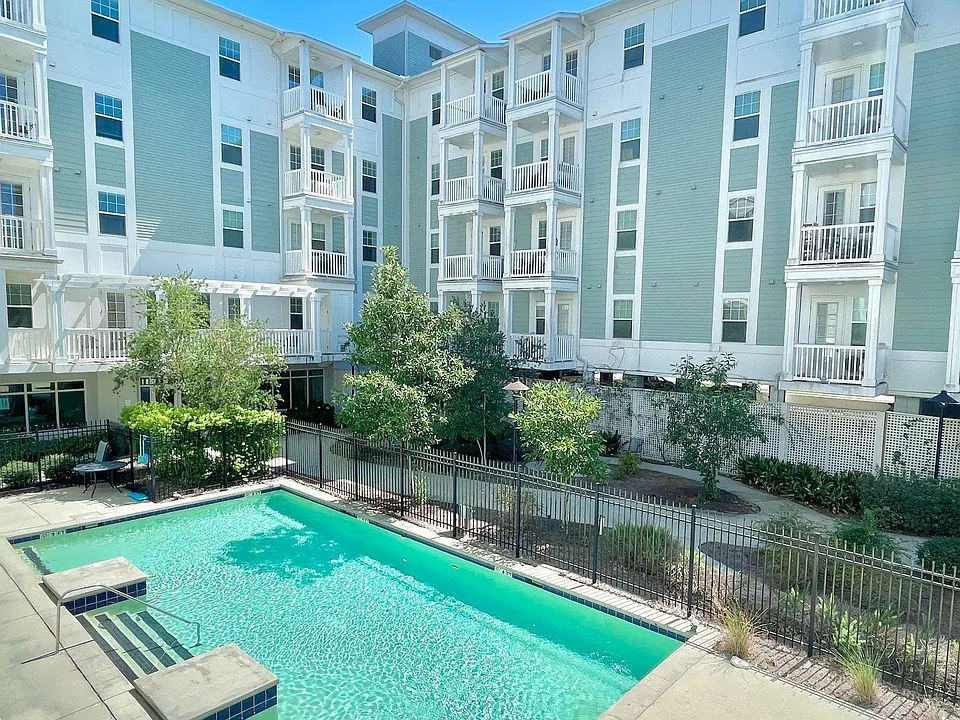 Riverside Living