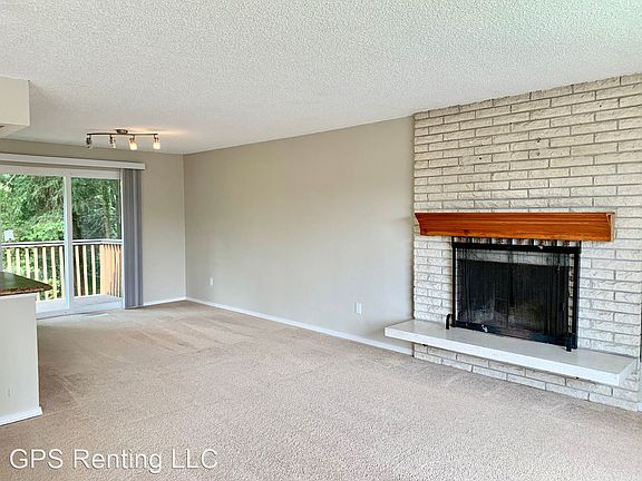 2nd image of 11322 NE 149th St