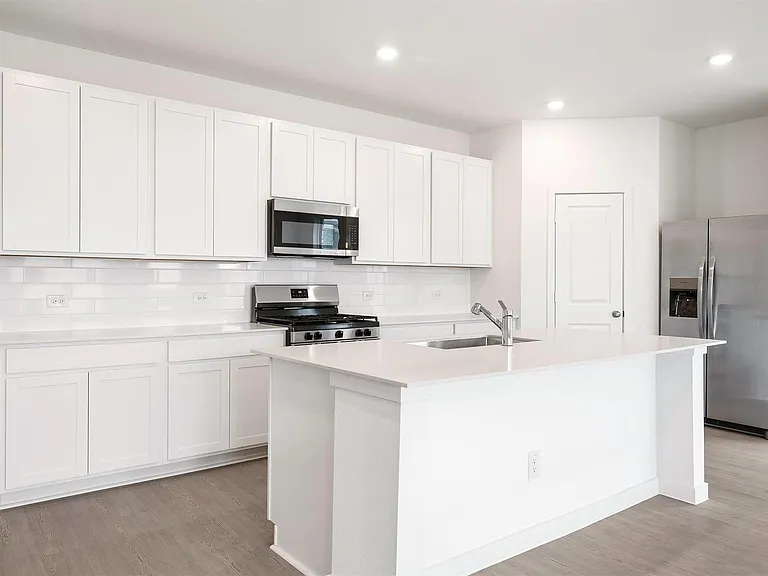 3009 Waterwood Pass Dr — Photo 6