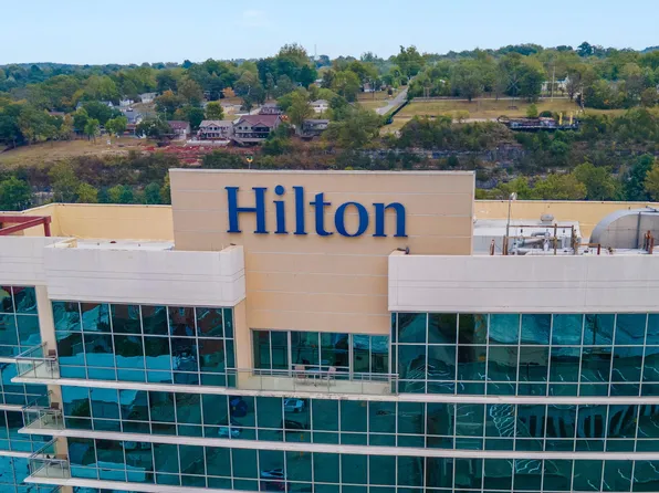 200 S Sycamore Street #1234, Branson, MO 65616