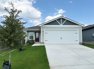 120 Morrison Dr, Jarrell, TX 76537