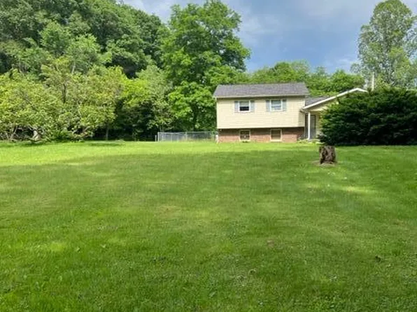 14910 Mohler Rd, Logan, OH 43138