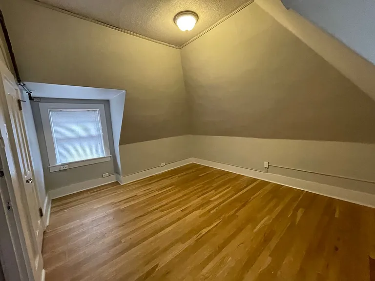 506 N Cascade Avenue — Photo 20