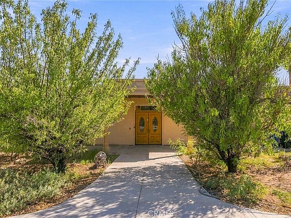 3rd image of 20057 Rancherias Ln