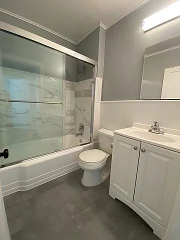 BATHROOM ONE