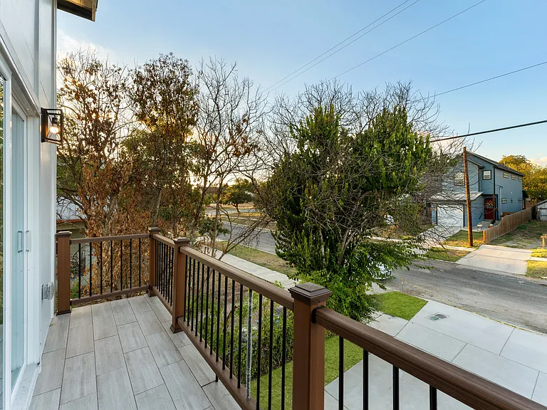 212 Cooper St #A — Photo 24