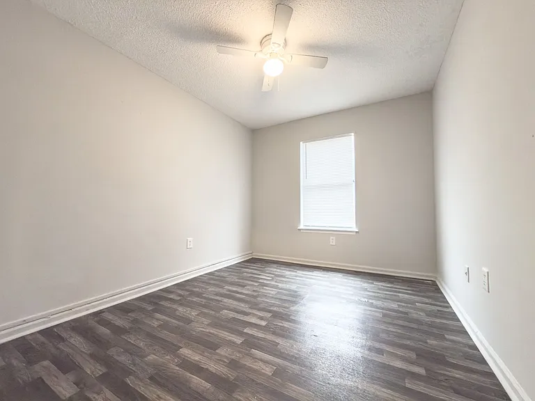 5555 Mole Ln — Photo 12