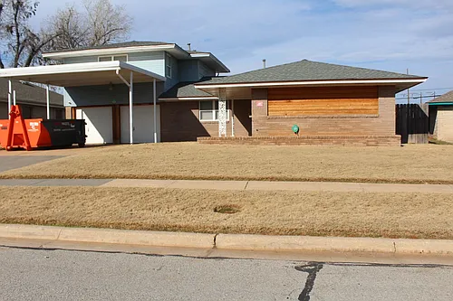 2217 Laneway Cir Photo 1