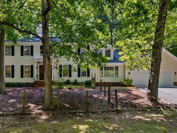 2537 Booker Creek Rd, Chapel Hill, NC 27514