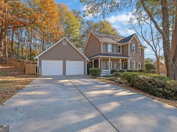 345 Farm Path, Roswell, GA 30075