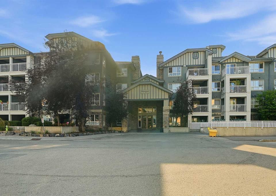 1st image of 35 NE Richard Ct SW #235