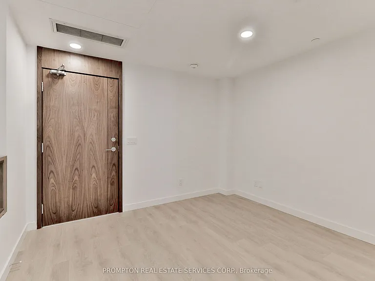 18 Esther Shiner Blvd #610 — Photo 26