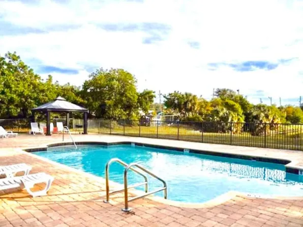 701 S Madison Ave, Clearwater, FL