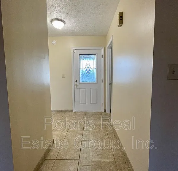 978 Spring Meadow Dr — Photo 3