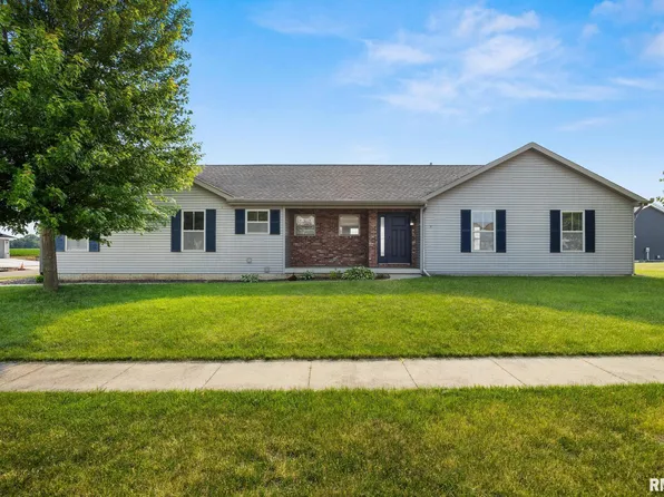 311 N Stillwater, Chillicothe, IL 61523