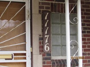 11176 Roxbury St, Detroit, MI 48224