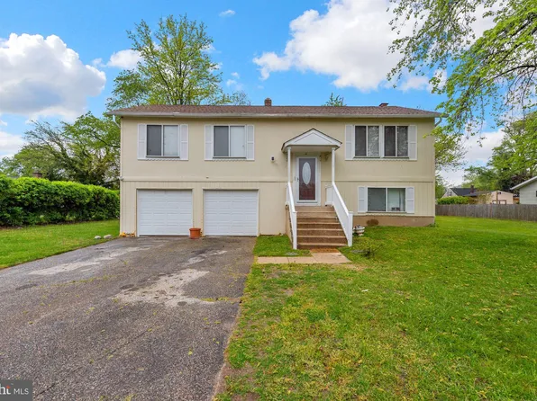 229 Wintergreen Ln, Carneys Pt, NJ 08069